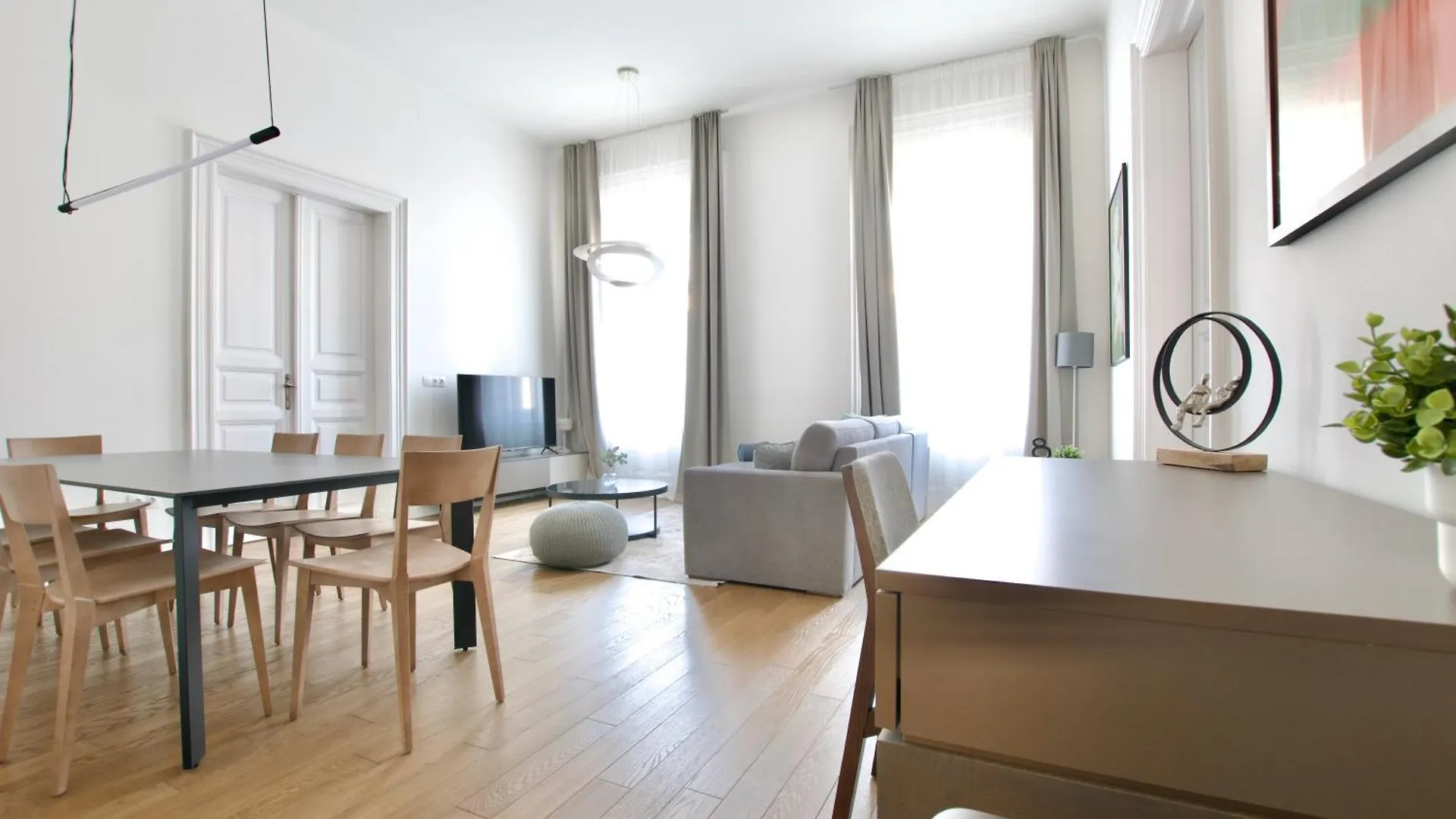 Premium Apartment By Hi5- Jozsef Koerut 布达佩斯 0*,  匈牙利
